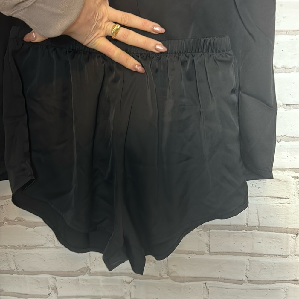 Silk Summer PJs - Picture 2 of 4